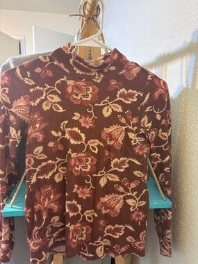 Sezane 100% organic cotton long sleeve floral top